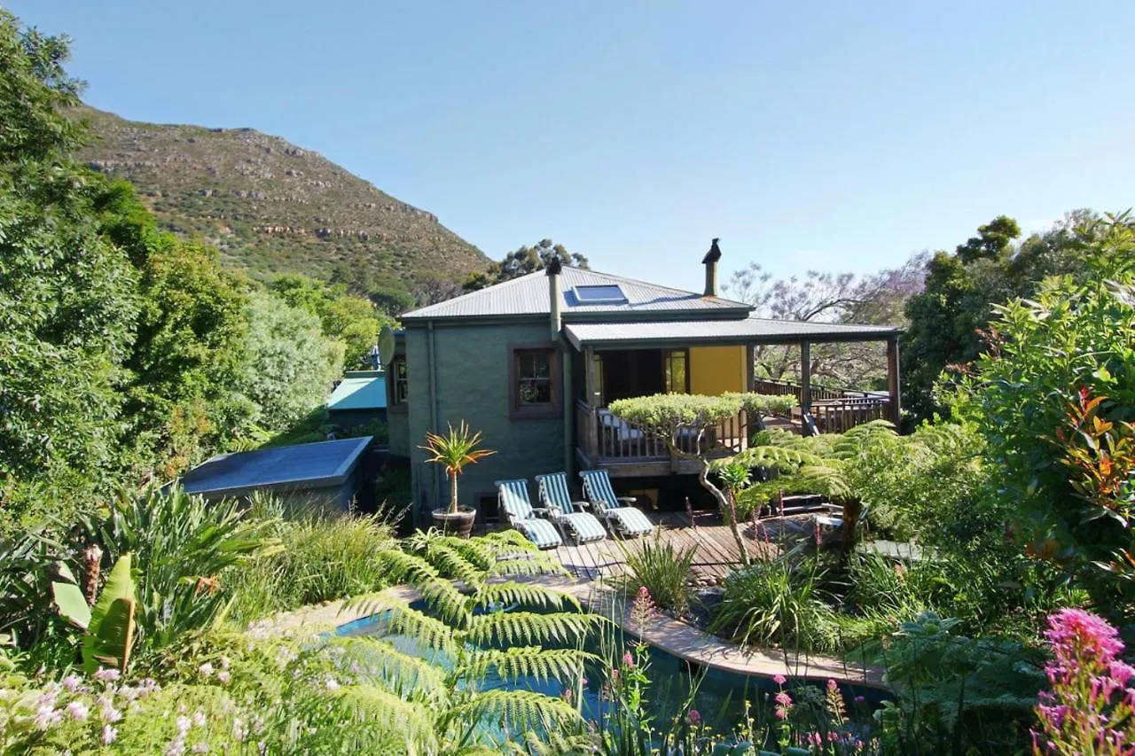 Hout Bay Hideaway Hotel
